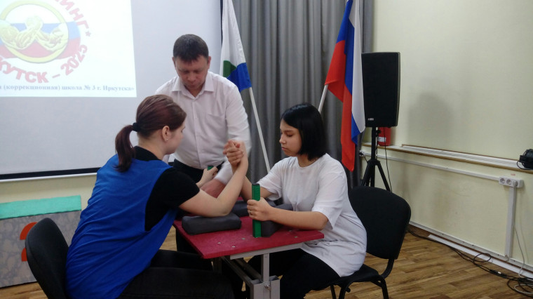 Очные соревнования по армрестлингу в рамках соревнований "Возрождение. Физкультура и спорт для всех и каждого".